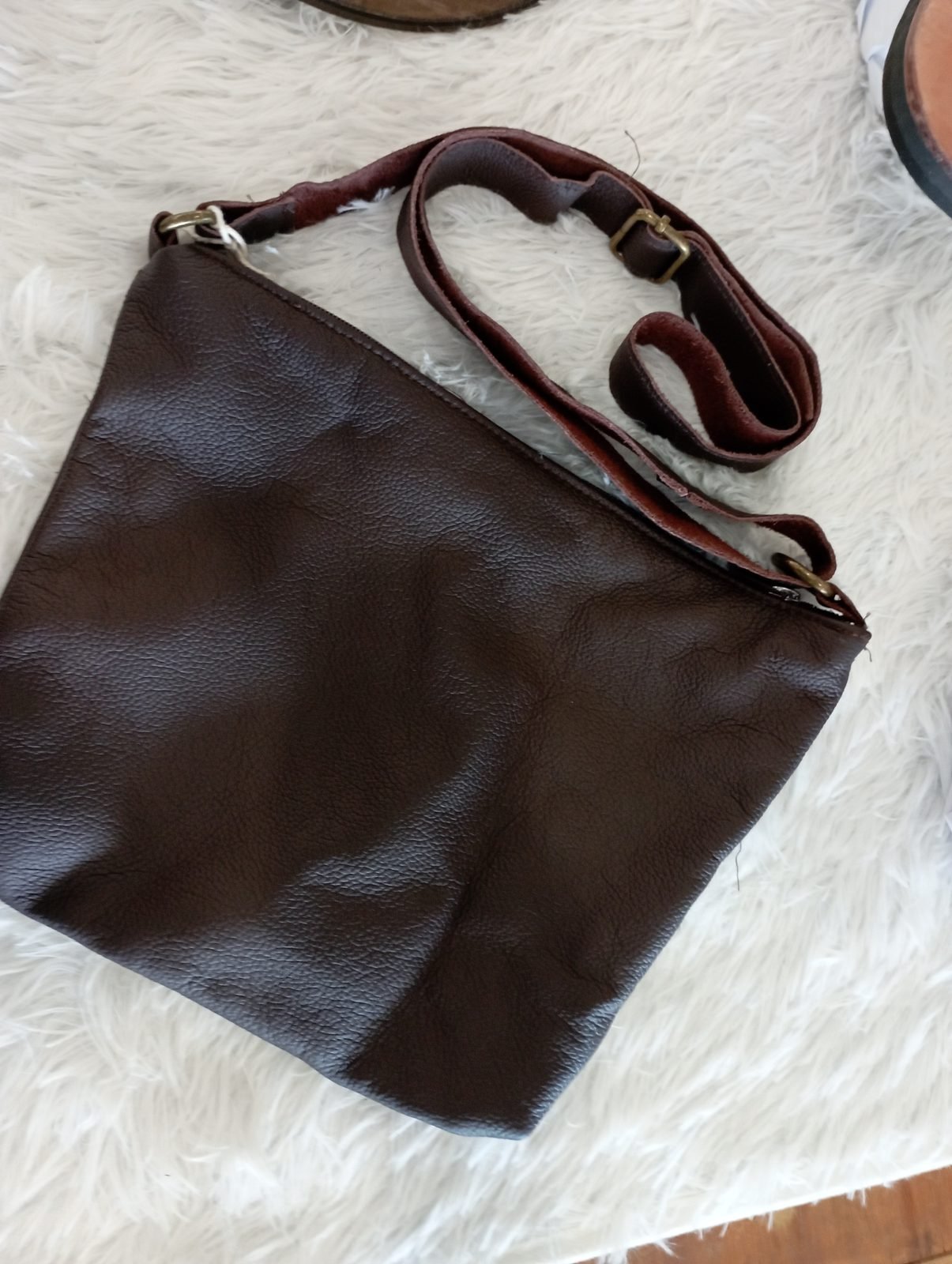 Chouara Leather Shoulder Bag - Image 5