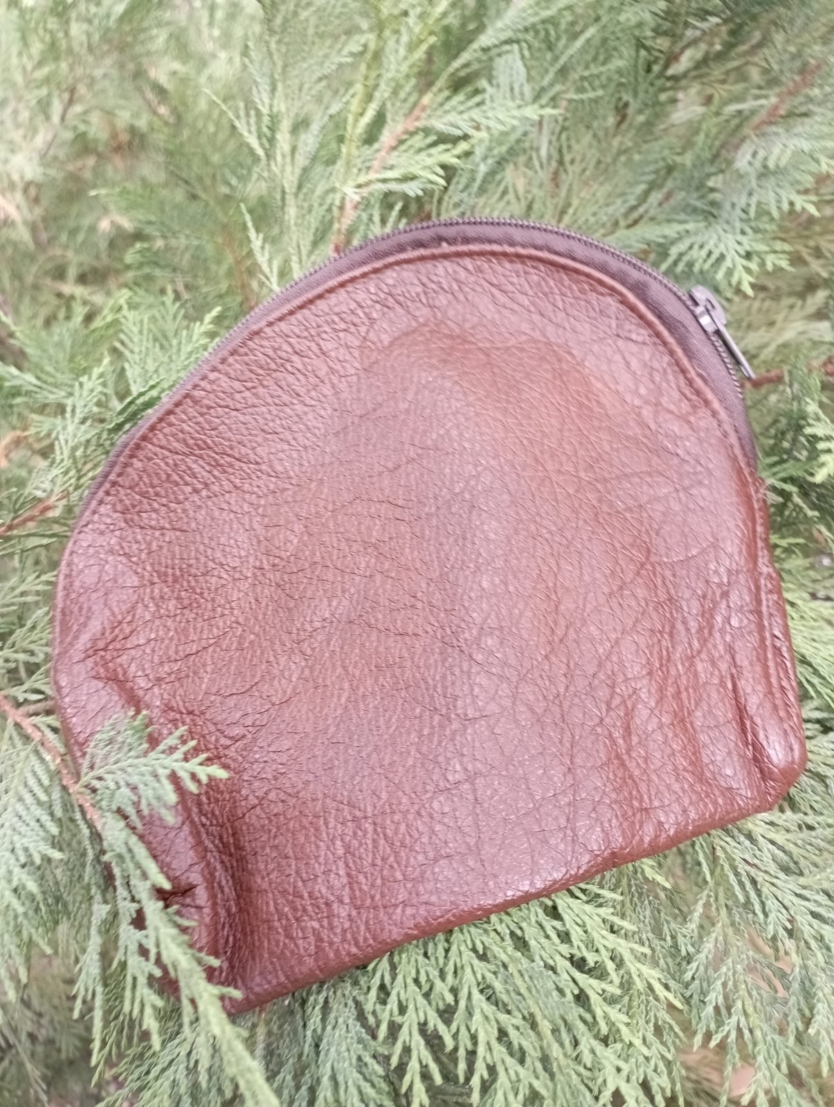 Lamu Leather Clutch Purse - Image 2