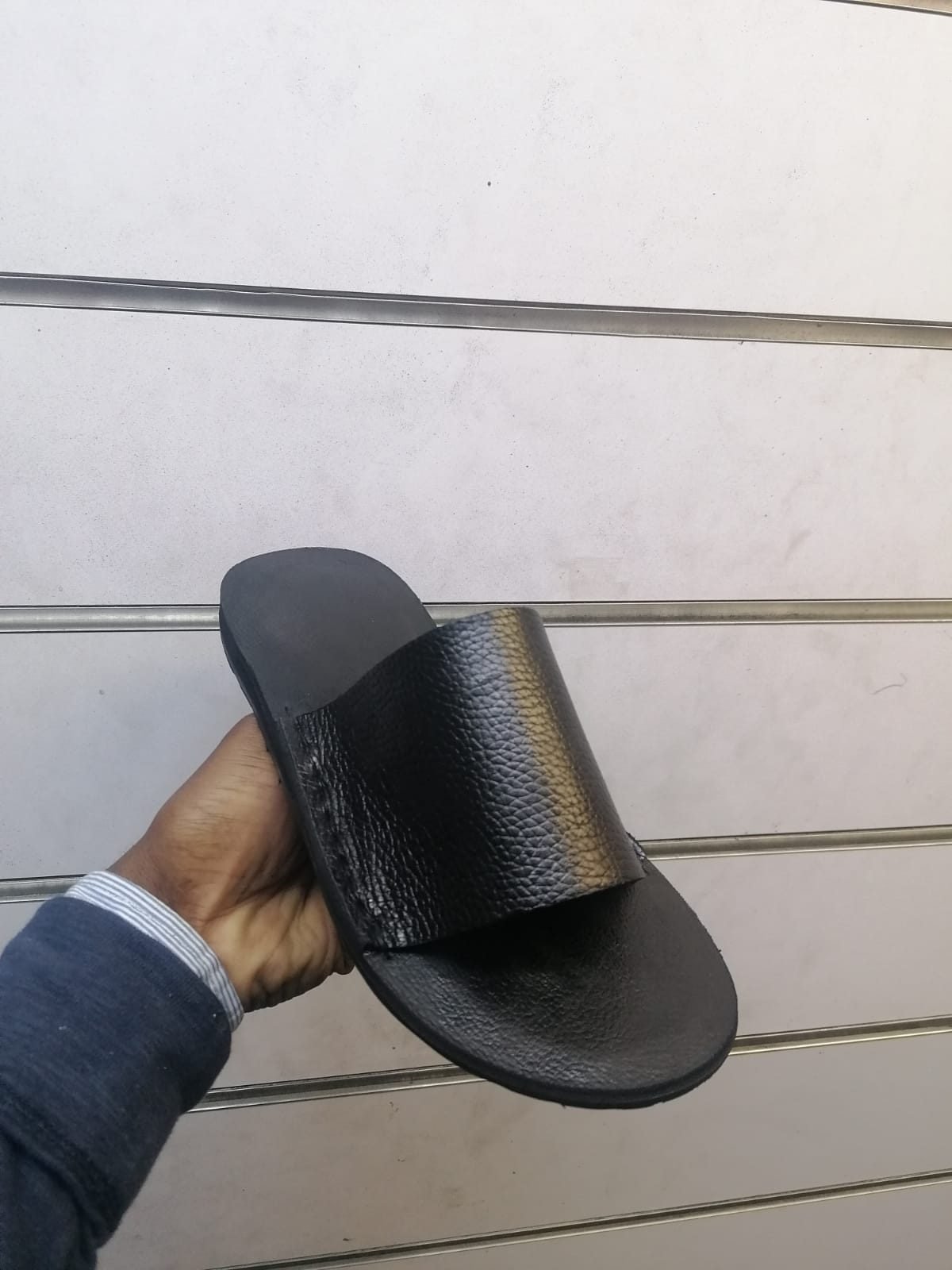 Mosi Leather Slide Sandal
