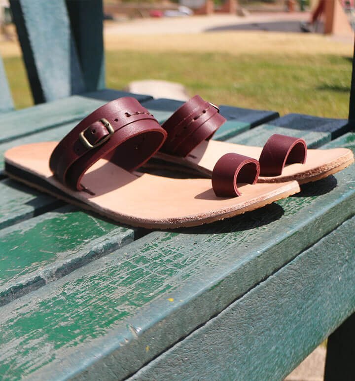 Nandi Leather Toe Loop Slide - Image 2