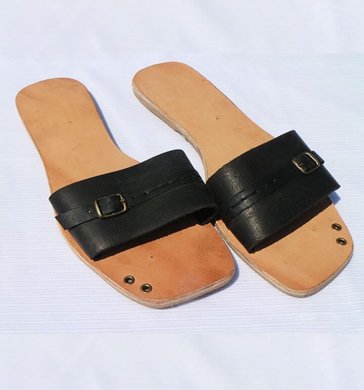 Queen Esther Leather Band Slide - Image 2