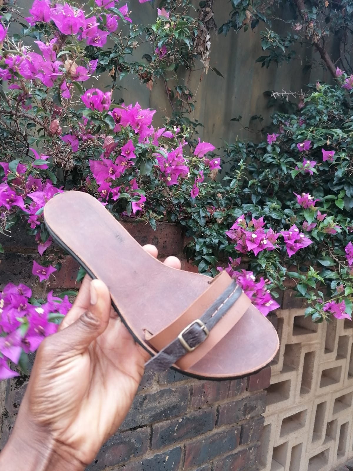 Queen Esther Leather Band Slide - Image 10