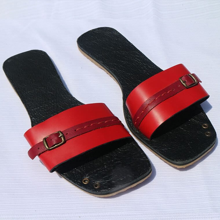 Queen Esther Leather Band Slide - Image 5